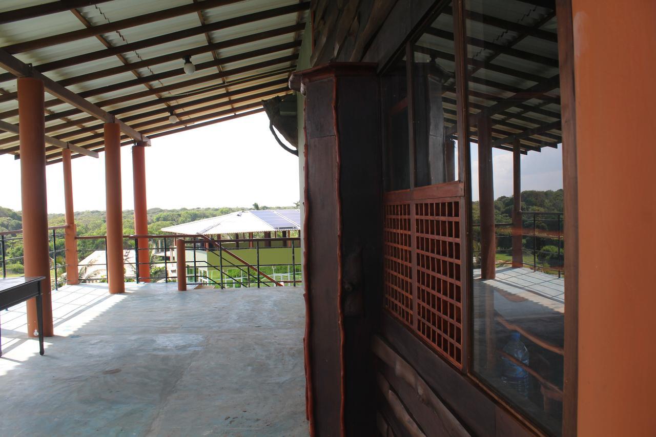 Yala Bay Resort Tissamaharama Ngoại thất bức ảnh